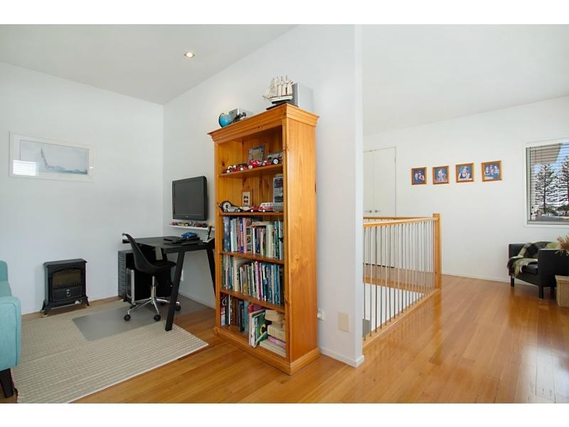 1/1874 Gold Coast Highway, Burleigh Heads QLD 4220