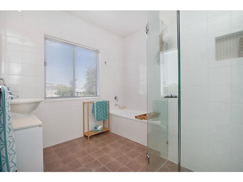 1/1874 Gold Coast Highway, Burleigh Heads QLD 4220