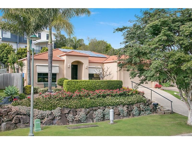 39 Cowell Drive, Burleigh Heads QLD 4220