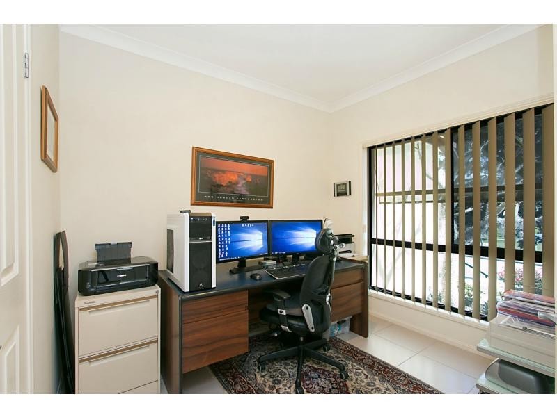 39 Cowell Drive, Burleigh Heads QLD 4220