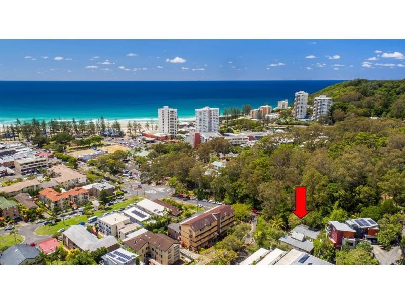 2 Hill Avenue, Burleigh Heads QLD 4220