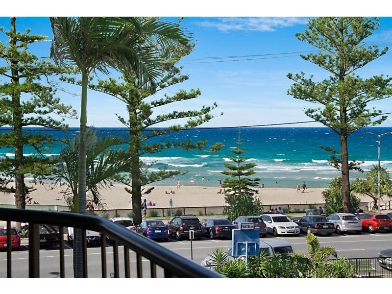 8/60 Goodwin Terrace, Burleigh Heads QLD 4220