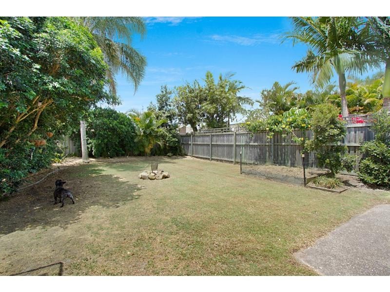 19 Chainey Avenue, Miami QLD 4220