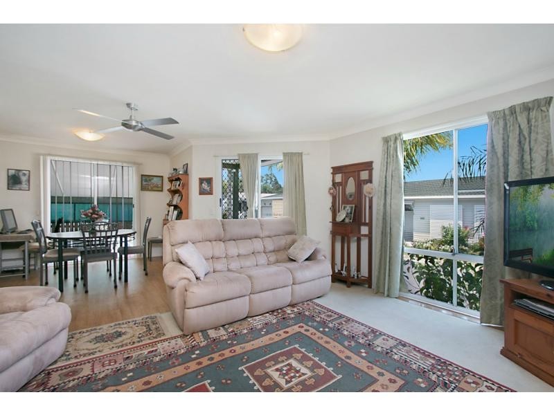 243/325 Reedy Creek Road, Burleigh Waters QLD 4220