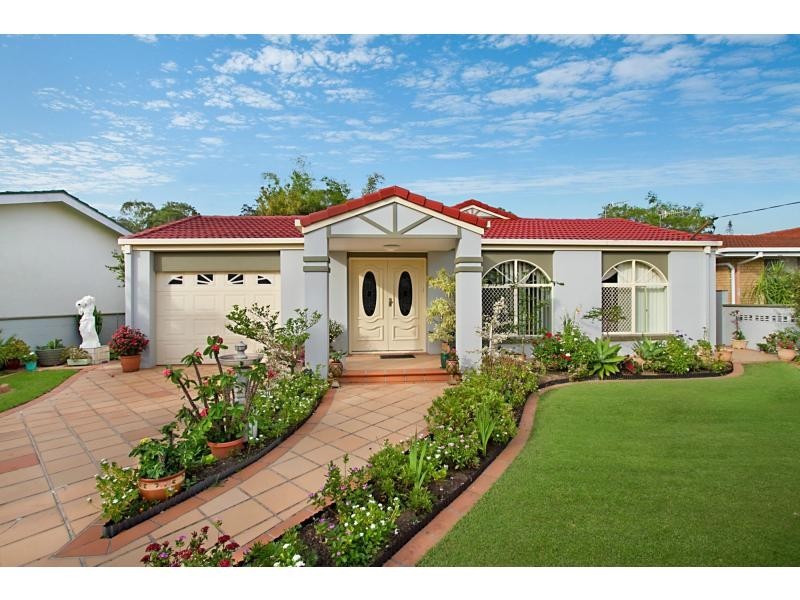 7 Tawarri Crescent, Burleigh Heads QLD 4220