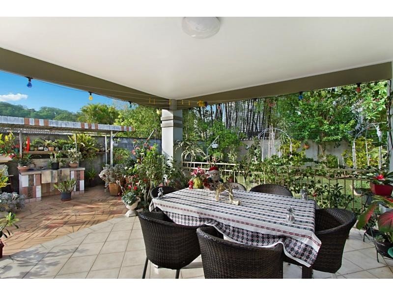 7 Tawarri Crescent, Burleigh Heads QLD 4220