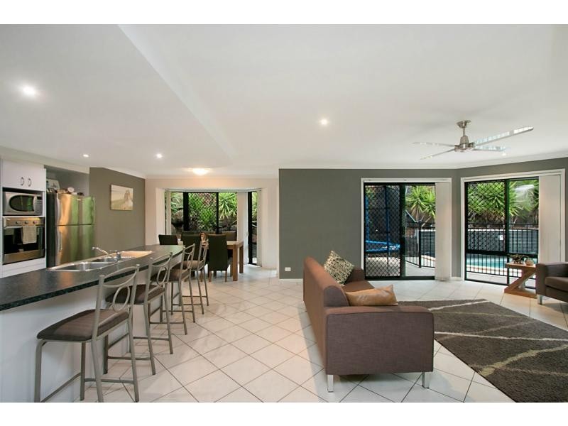 16 Sirec Way, Burleigh Heads QLD 4220