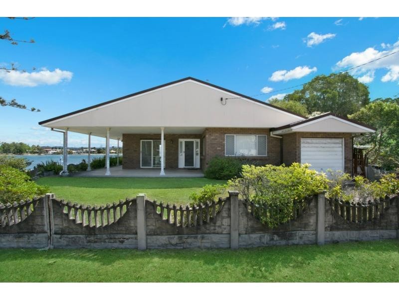 2 Elanora Drive, Burleigh Heads QLD 4220