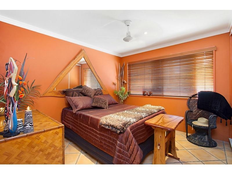 4/55 Hayle Street, Burleigh Heads QLD 4220