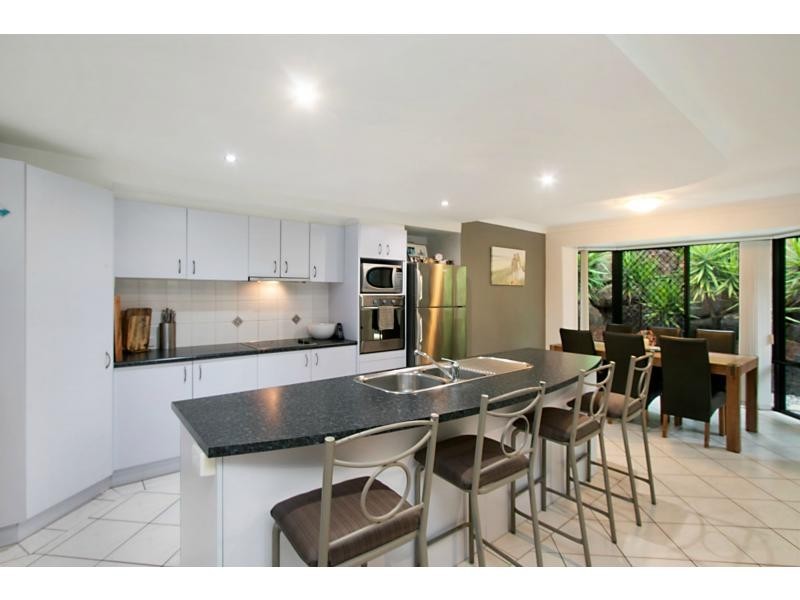 16 Sirec Way, Burleigh Heads QLD 4220