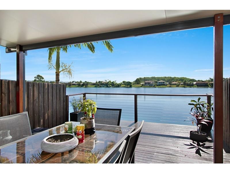 30/13 Shrike Court, Burleigh Waters QLD 4220