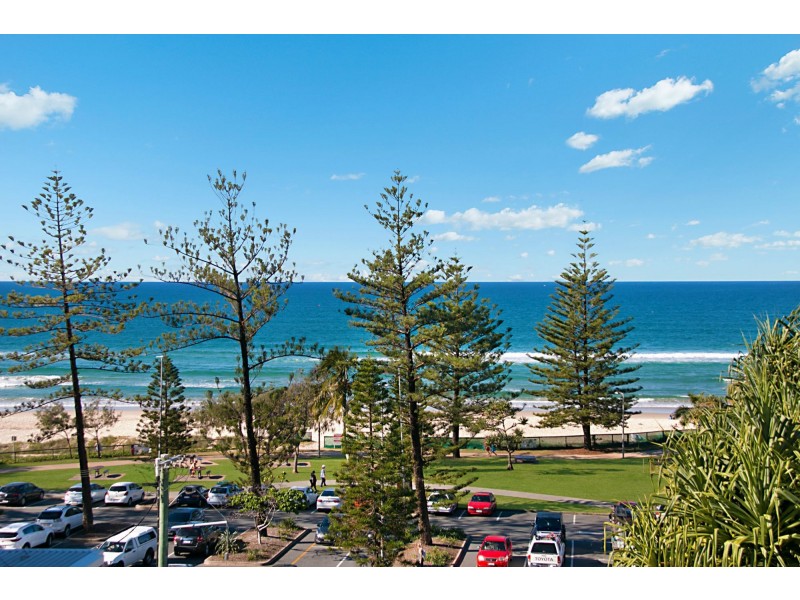 1055/2 The Esplanade, Burleigh Heads QLD 4220