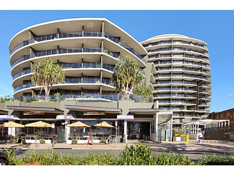 1055/2 The Esplanade, Burleigh Heads QLD 4220