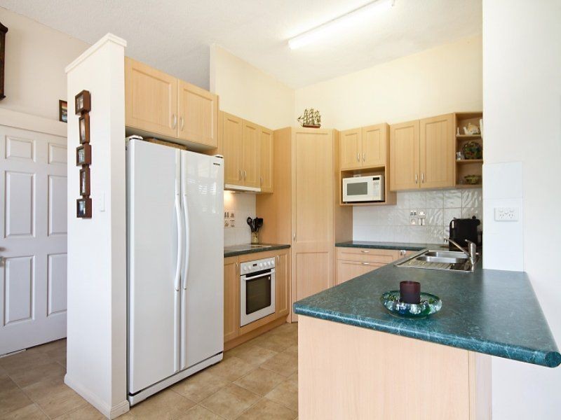 47 Elanora Drive, Burleigh Heads QLD 4220