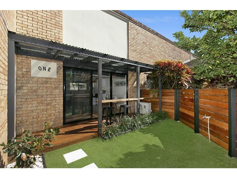 1/13 Barbet Place, Burleigh Waters QLD 4220