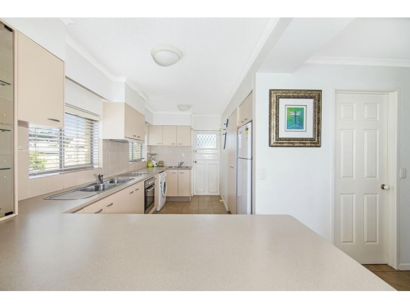3/48 The Esplanade, Burleigh Heads QLD 4220