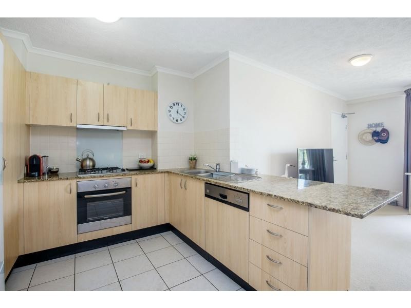 36/4 Park Avenue, Burleigh Heads QLD 4220