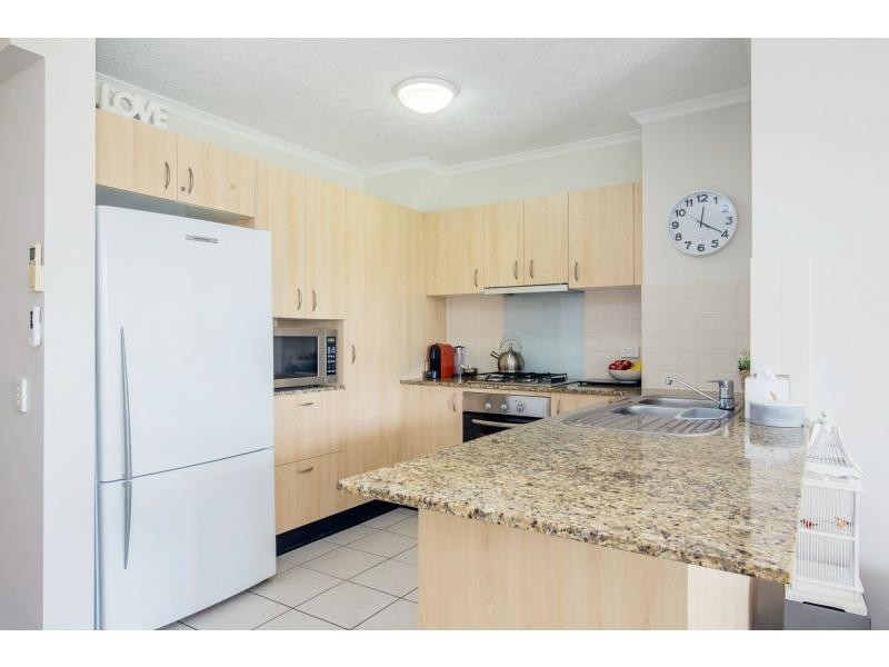 36/4 Park Avenue, Burleigh Heads QLD 4220