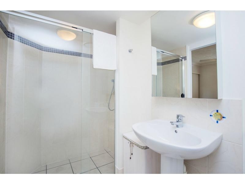 36/4 Park Avenue, Burleigh Heads QLD 4220