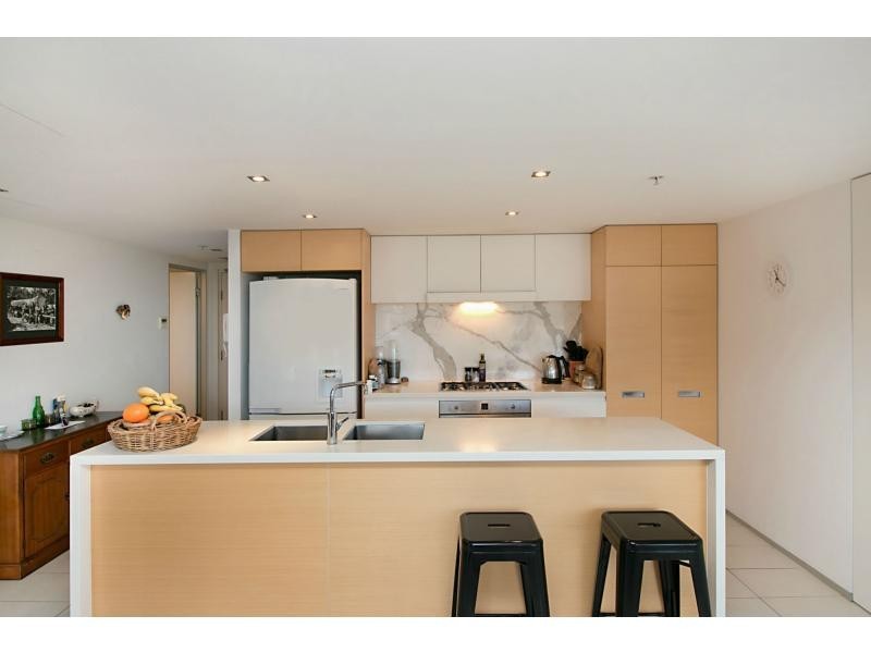 2081/2 The Esplanade, Burleigh Heads QLD 4220