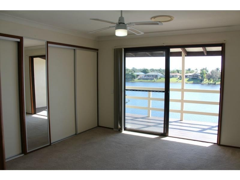2/17 Barbet Place, Burleigh Heads QLD 4220