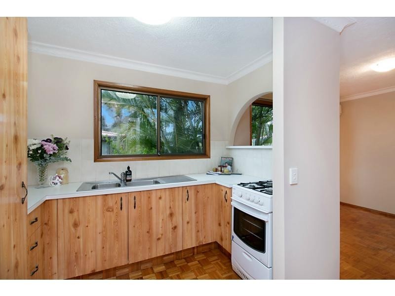 129/325 Reedy Creek Road, Burleigh Waters QLD 4220