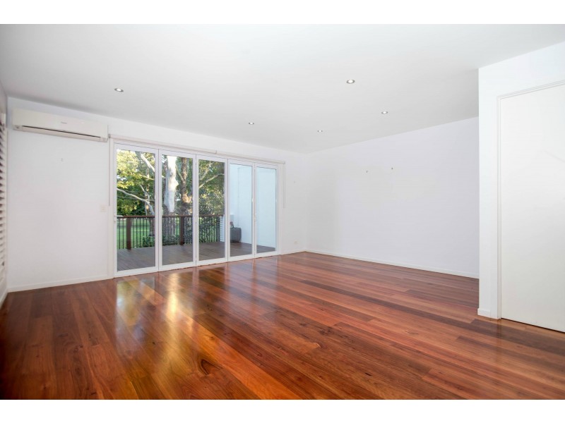 1/36 Nobby Parade, Miami QLD 4220