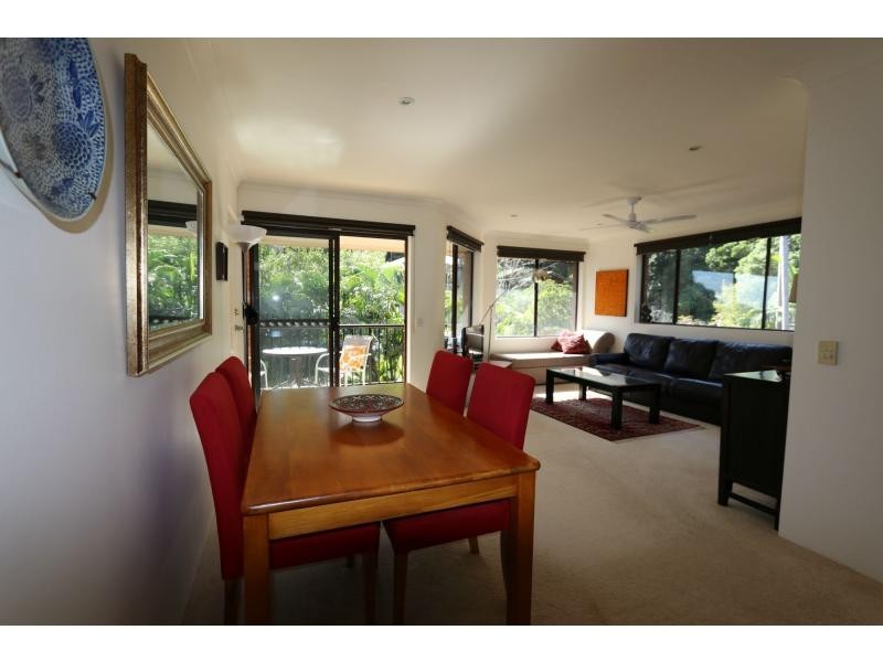 4/6 Albert Street, Burleigh Heads QLD 4220