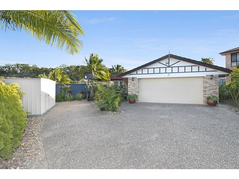 26 Sharscay Close, Burleigh Heads QLD 4220
