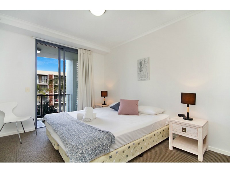 1106/1 Ocean Street, Burleigh Heads QLD 4220