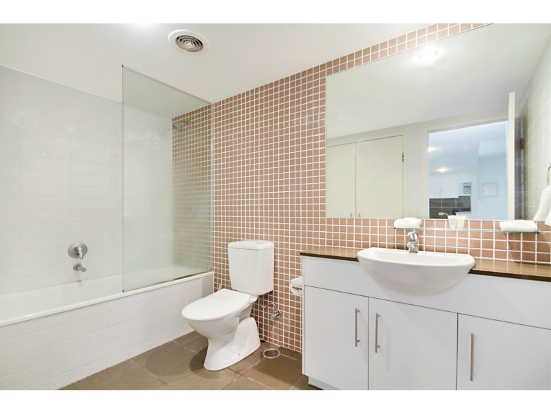 1106/1 Ocean Street, Burleigh Heads QLD 4220