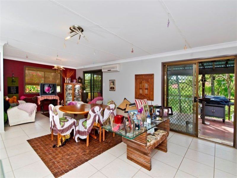 32 Ladds Ridge Road, Burleigh Heads QLD 4220
