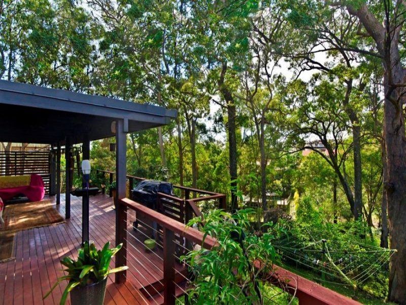 32 Ladds Ridge Road, Burleigh Heads QLD 4220