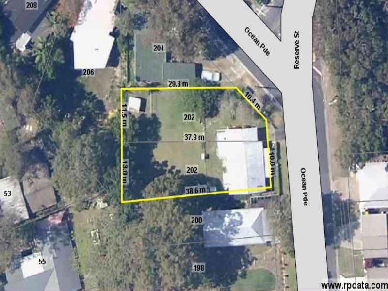 202 Ocean Parade, Burleigh Heads QLD 4220