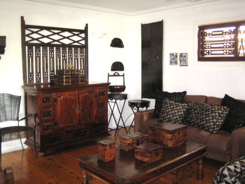 12A Elder Entrance, Burleigh Heads QLD 4220