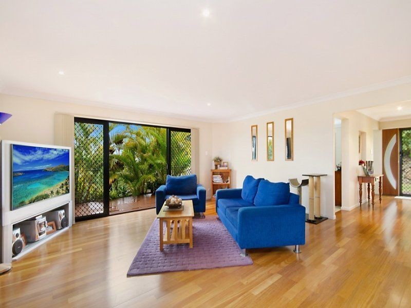 59 Sky Royal Terrace, Burleigh Heads QLD 4220
