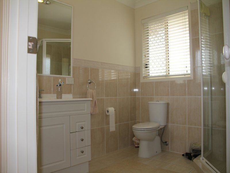 2/35 Cowell Drive, Burleigh Heads QLD 4220