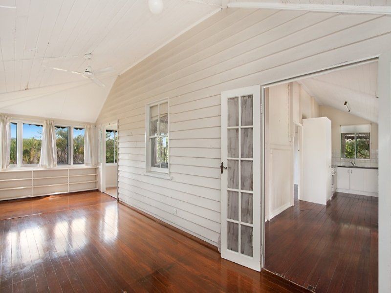 266 Tallebudgera Creek Road, Tallebudgera Valley QLD 4228