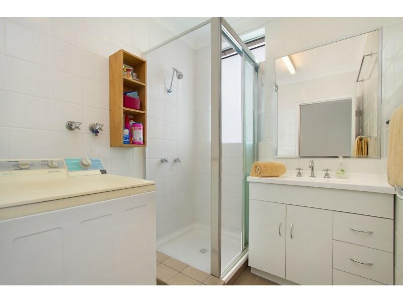 Unit 9/34 Hayle Street, Burleigh Heads QLD 4220