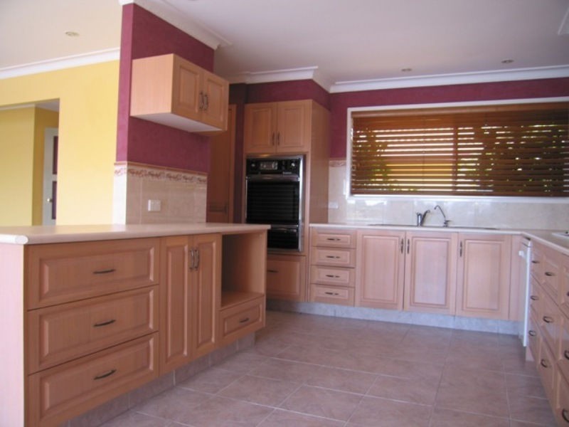 206 Acanthus Avenue, Burleigh Waters QLD 4220