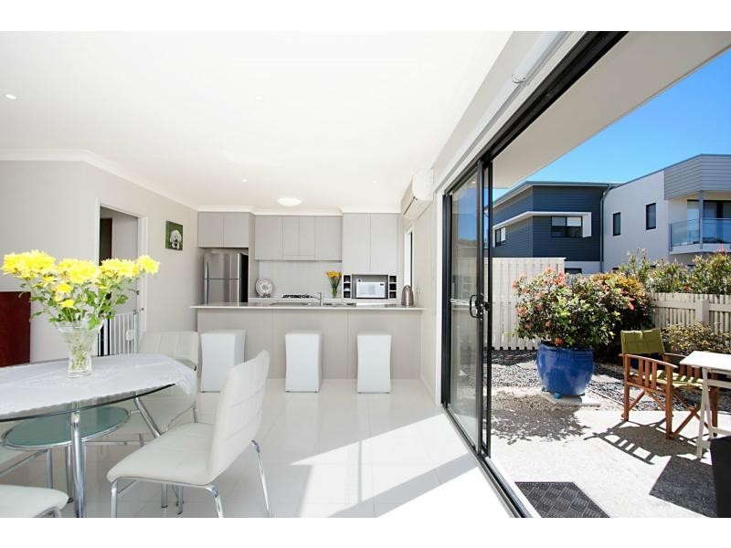 90/2 Inland Drive, Tugun QLD 4224