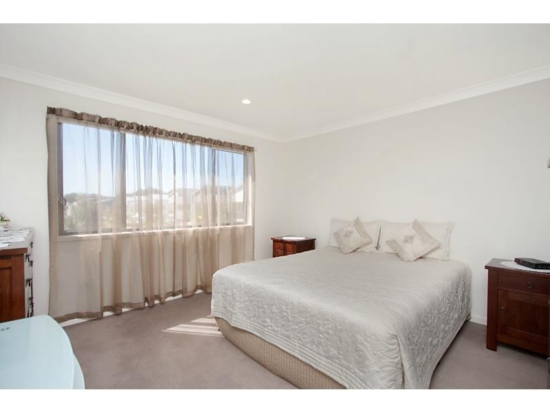 90/2 Inland Drive, Tugun QLD 4224