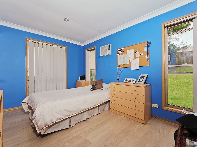 4 Pinehurst Place, Robina QLD 4226