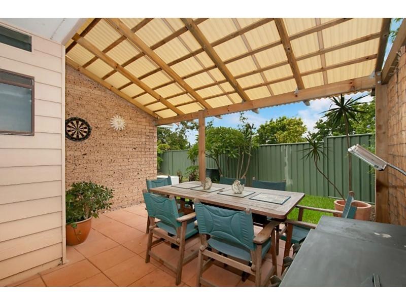 27/105 Christine Avenue, Burleigh Waters QLD 4220