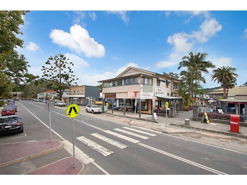 4 Harmes Place, Tallebudgera QLD 4228