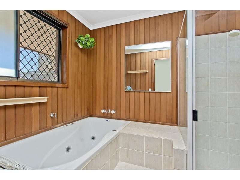 78 Burleigh Street, Burleigh Waters QLD 4220