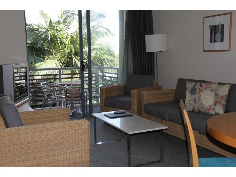 1078/1 Ocean Street, Burleigh Heads QLD 4220