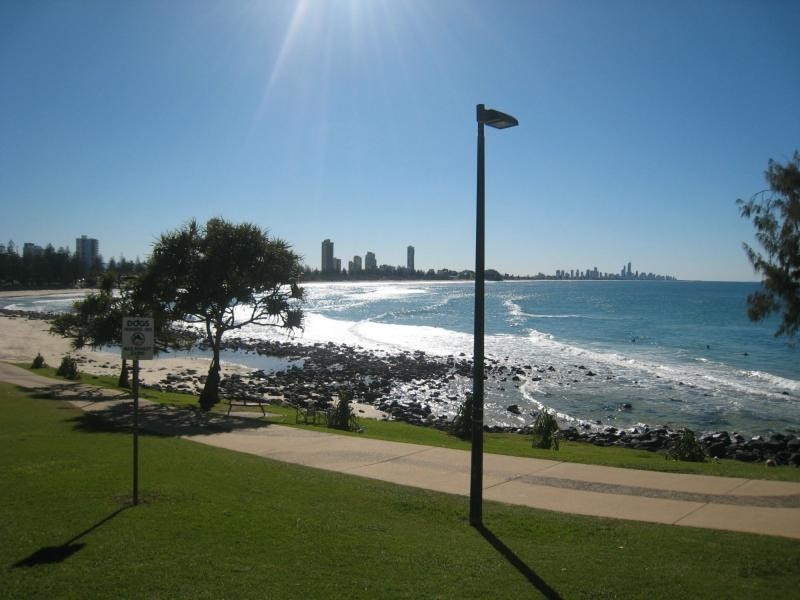 1078/1 Ocean Street, Burleigh Heads QLD 4220