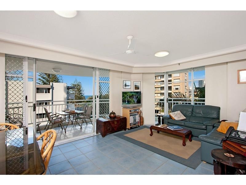 Unit 2C/3 Second Avenue, Burleigh Heads QLD 4220