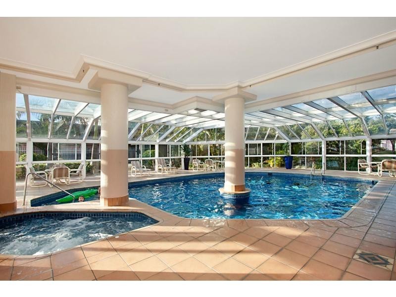 Unit 2C/3 Second Avenue, Burleigh Heads QLD 4220